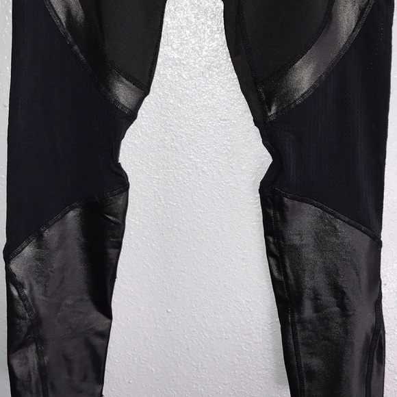 PICTURES UP 🎉HP🎉NWT❗️BCBGMAXAZRIA Leggings - Picture 4 of 7